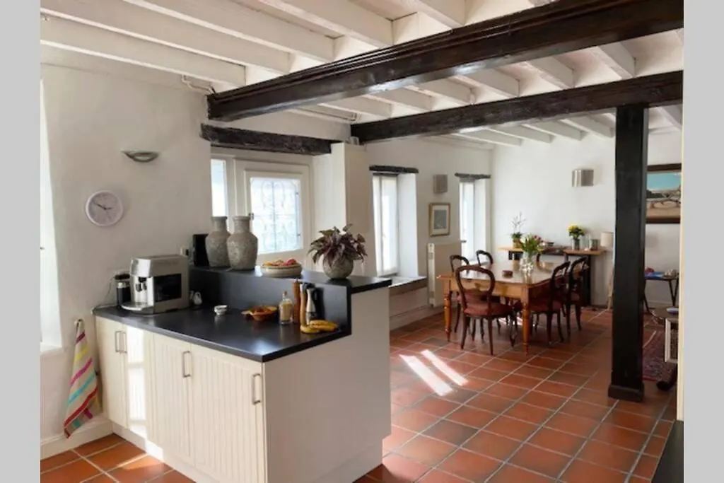 Mirepoix Centre, Entire House Light And Spacious With Internet And Netflix Holiday home Mirepoix (Ariege)