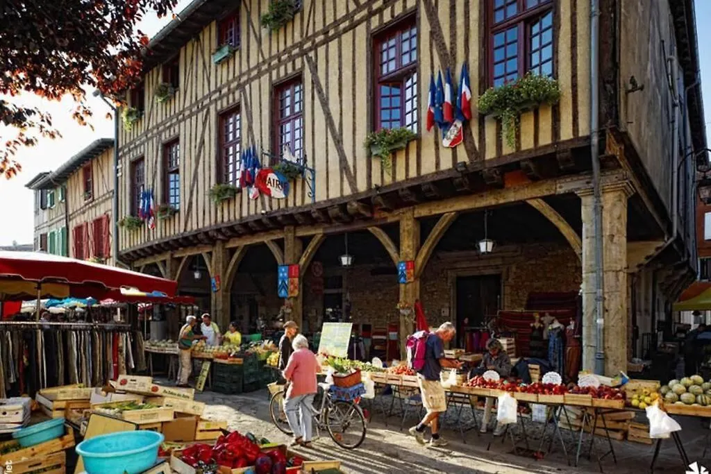 Holiday home Mirepoix Centre, Entire House Light And Spacious With Internet And Netflix