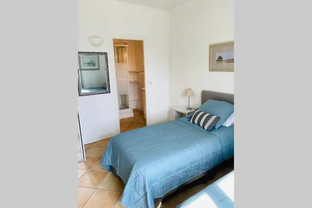 Mirepoix Centre, Entire House Light And Spacious With Internet And Netflix 0*, Mirepoix (Ariege) France